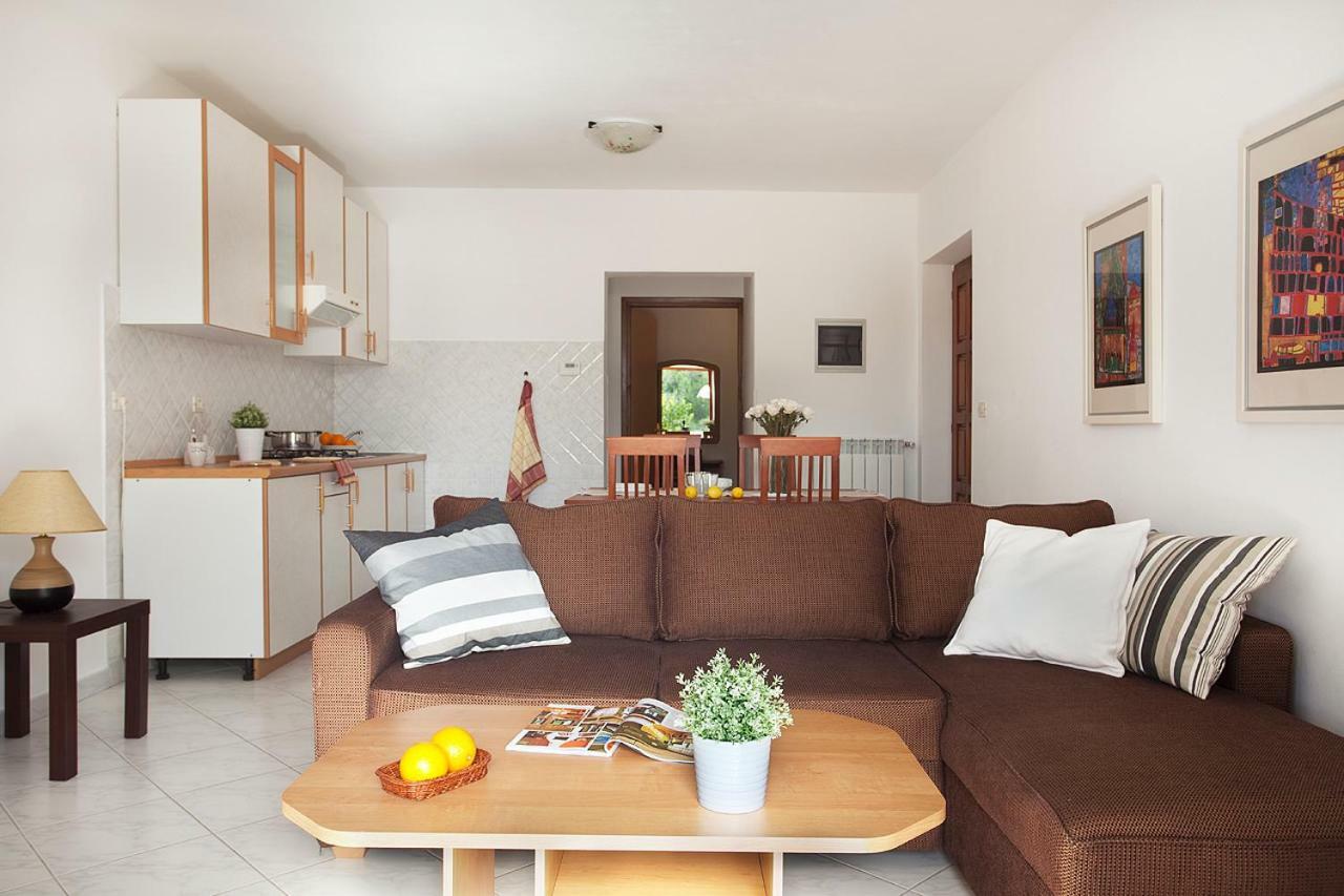 Apartments Agava Rabac Eksteriør billede